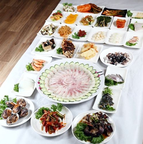 [ 테마여행 > 추천여행 > | 바다회집 ]